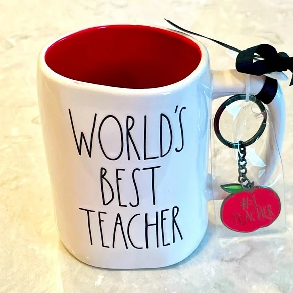 NEW Rae Dunn WORLDS BEST TEACHER coffee mug With #1 Teacher Key Chain Great Gift - Picture 1 of 6
